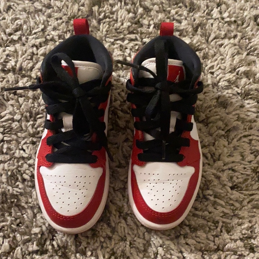 Jordan 1s Miss Chicago 2020